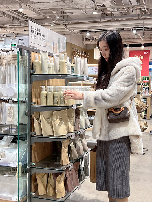 ce0843f17a16c09baff34b50d40d3b7b_1747264892_3914.jpg ce0843f17a16c09baff34b50d40d3b7b_1747264892_3914.jpg