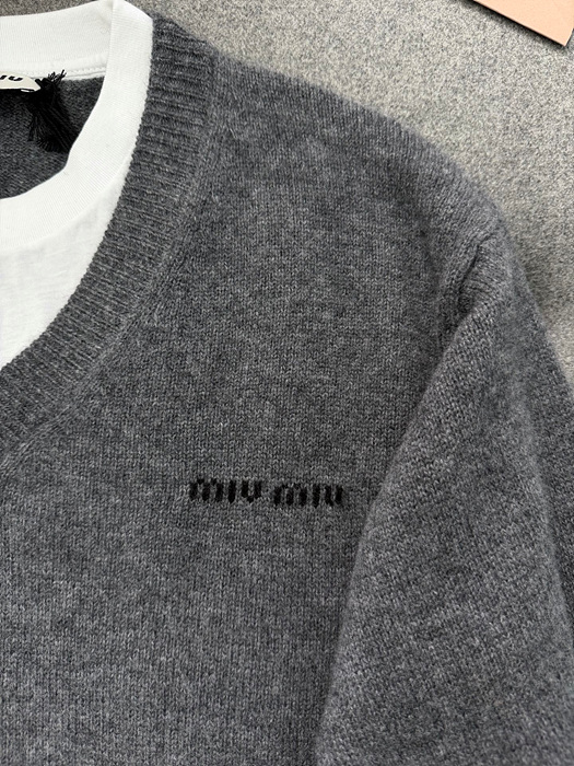 7c5b6ca9579e93f6cc5a092b94a4eefb_1761840926_7789.jpg 7c5b6ca9579e93f6cc5a092b94a4eefb_1761840926_7789.jpg