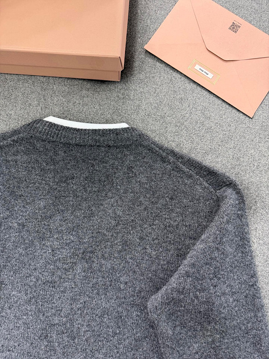 7c5b6ca9579e93f6cc5a092b94a4eefb_1761840928_9486.jpg 7c5b6ca9579e93f6cc5a092b94a4eefb_1761840928_9486.jpg