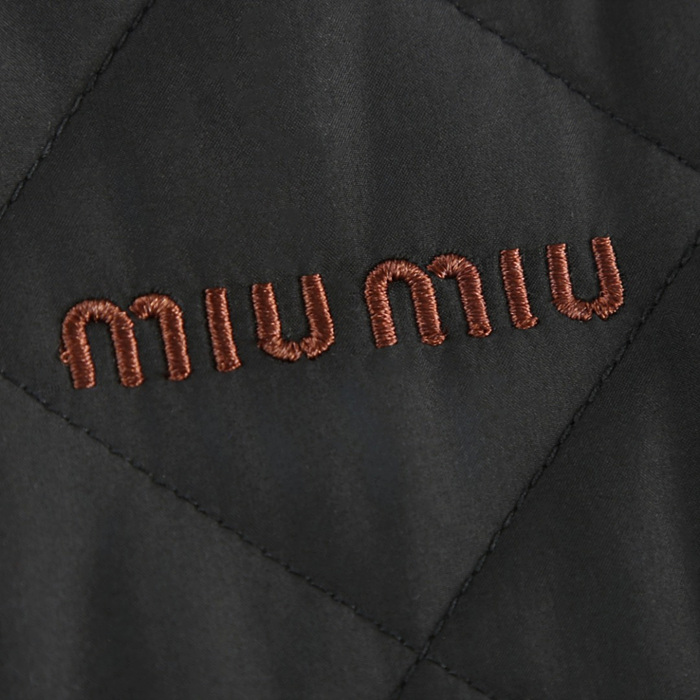 830e2a11a0d7b40c5560ac3290ef733b_1761637462_8875.jpg 830e2a11a0d7b40c5560ac3290ef733b_1761637462_8875.jpg