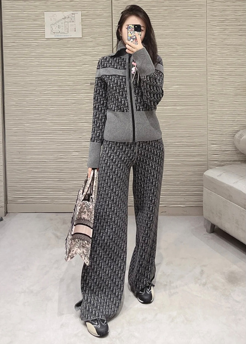 44dbe664723a0ce4f59652cab6f0d0f9_1764319988_7611.jpg 44dbe664723a0ce4f59652cab6f0d0f9_1764319988_7611.jpg