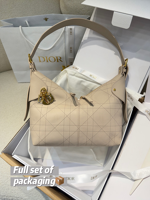 702f7899751f996f8d84f8c717d1e7d5_1763551734_0443.jpg 702f7899751f996f8d84f8c717d1e7d5_1763551734_0443.jpg