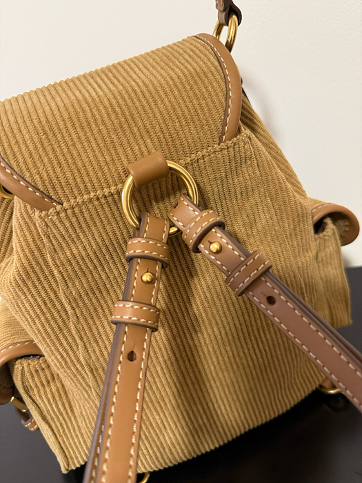 8588da00c90c9a9c947d67568e4f87e8_1763840983_4995.jpg 8588da00c90c9a9c947d67568e4f87e8_1763840983_4995.jpg