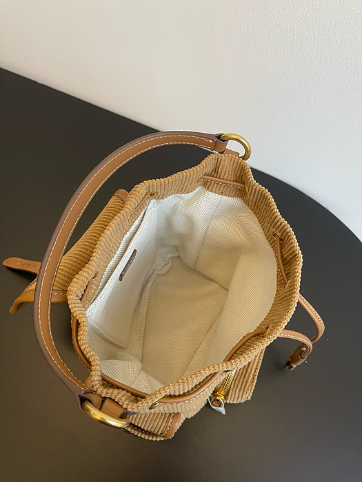 8588da00c90c9a9c947d67568e4f87e8_1763840984_0049.jpg 8588da00c90c9a9c947d67568e4f87e8_1763840984_0049.jpg