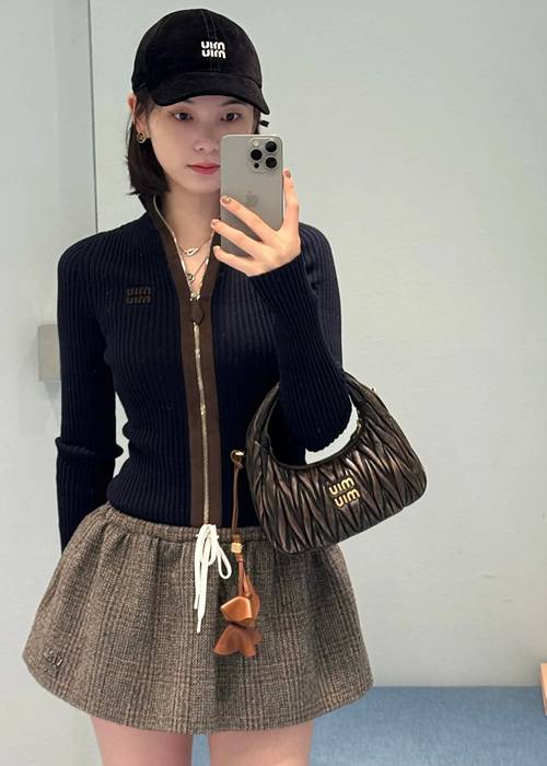 88375b3538365b8d98ba212be83b6201_1764321235_8396.jpg 88375b3538365b8d98ba212be83b6201_1764321235_8396.jpg