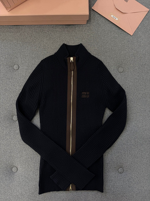 88375b3538365b8d98ba212be83b6201_1764321237_1827.jpg 88375b3538365b8d98ba212be83b6201_1764321237_1827.jpg