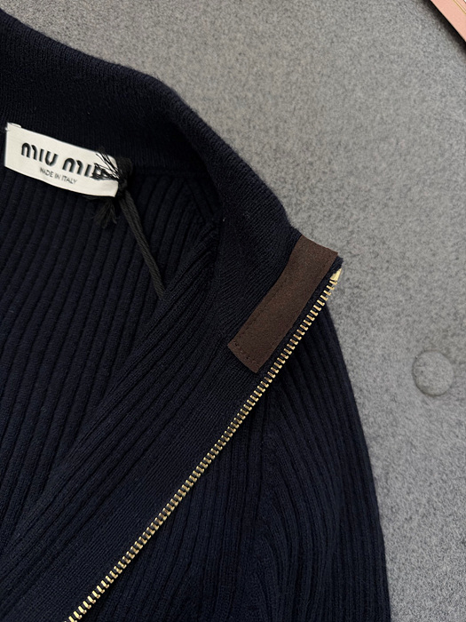 88375b3538365b8d98ba212be83b6201_1764321238_8472.jpg 88375b3538365b8d98ba212be83b6201_1764321238_8472.jpg