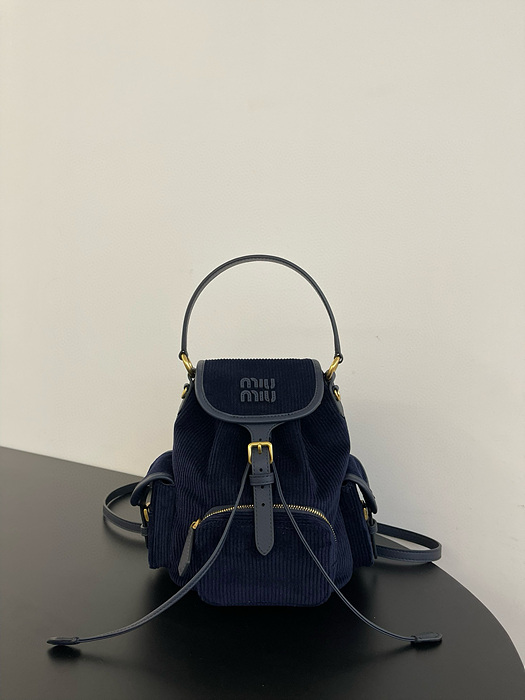 926b62e0938ac8c33d2f5f1f6b253cd4_1764119522_2686.jpg 926b62e0938ac8c33d2f5f1f6b253cd4_1764119522_2686.jpg