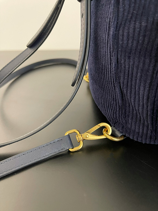 926b62e0938ac8c33d2f5f1f6b253cd4_1764119523_1898.jpg 926b62e0938ac8c33d2f5f1f6b253cd4_1764119523_1898.jpg