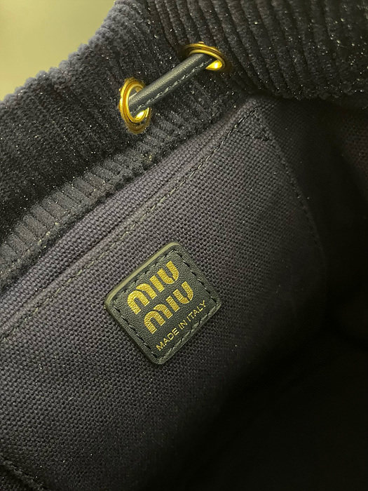 926b62e0938ac8c33d2f5f1f6b253cd4_1764119523_6728.jpg 926b62e0938ac8c33d2f5f1f6b253cd4_1764119523_6728.jpg