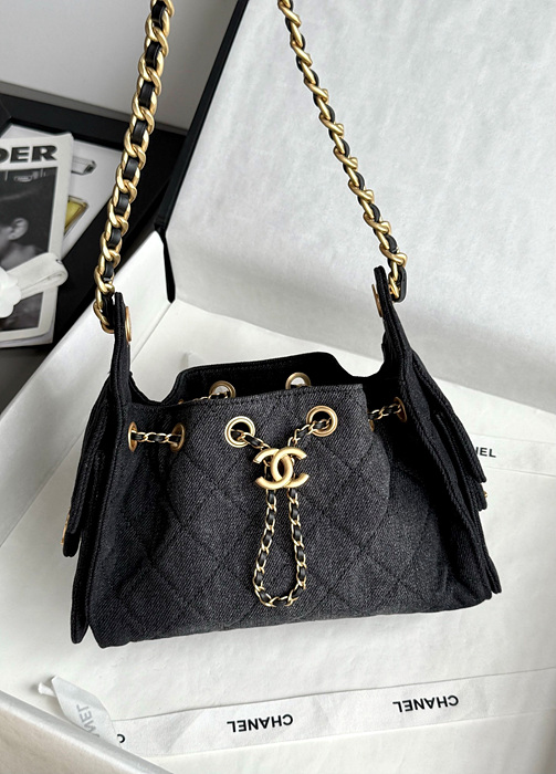 a2b0ebadaa93924b78ac85f141844d77_1763837781.jpg a2b0ebadaa93924b78ac85f141844d77_1763837781.jpg