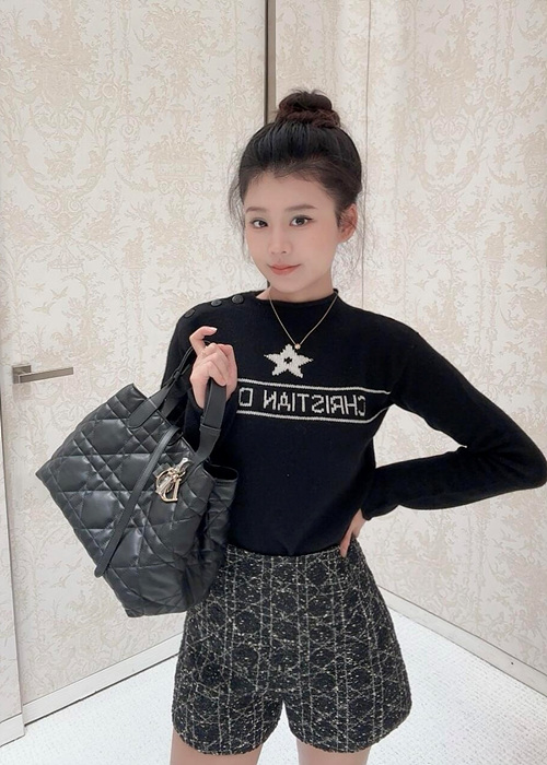 c87cbb15d0c5cabebf78c91c3d48827b_1763838858_7872.jpg c87cbb15d0c5cabebf78c91c3d48827b_1763838858_7872.jpg