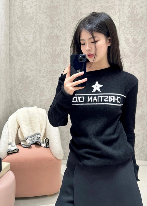 c87cbb15d0c5cabebf78c91c3d48827b_1763838859_1958.jpg c87cbb15d0c5cabebf78c91c3d48827b_1763838859_1958.jpg