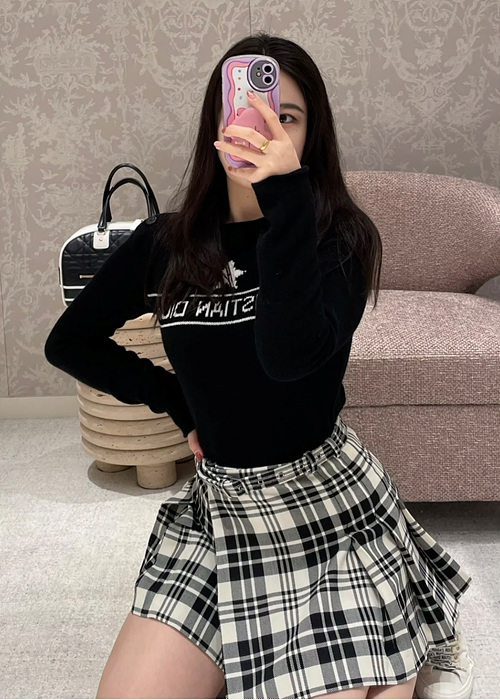 c87cbb15d0c5cabebf78c91c3d48827b_1763838860_3845.jpg c87cbb15d0c5cabebf78c91c3d48827b_1763838860_3845.jpg