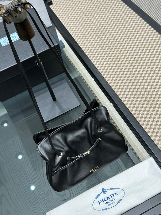 e212f9bb64494d5e5a4701648c999e99_1762459920_3338.jpg e212f9bb64494d5e5a4701648c999e99_1762459920_3338.jpg