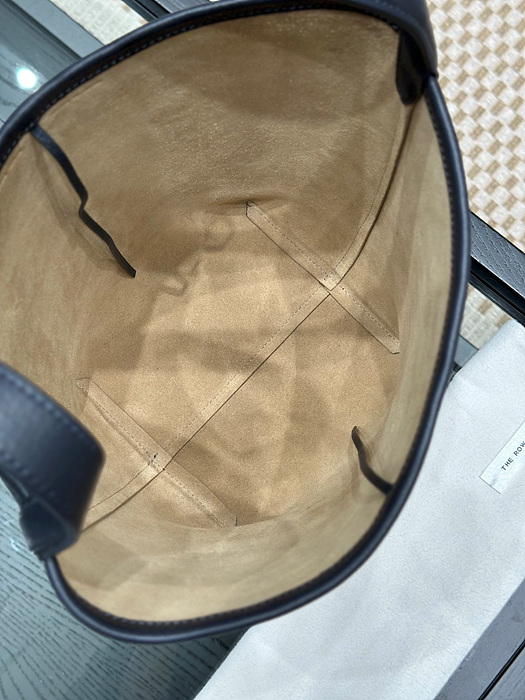 1246eb5abb7c588a03f9c3396bf63f79_1764826816_4025.jpg 1246eb5abb7c588a03f9c3396bf63f79_1764826816_4025.jpg