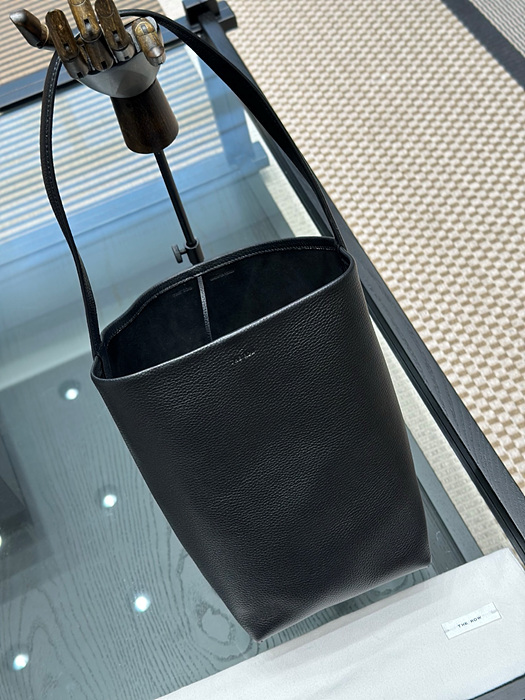 1246eb5abb7c588a03f9c3396bf63f79_1764826874_8923.jpg 1246eb5abb7c588a03f9c3396bf63f79_1764826874_8923.jpg