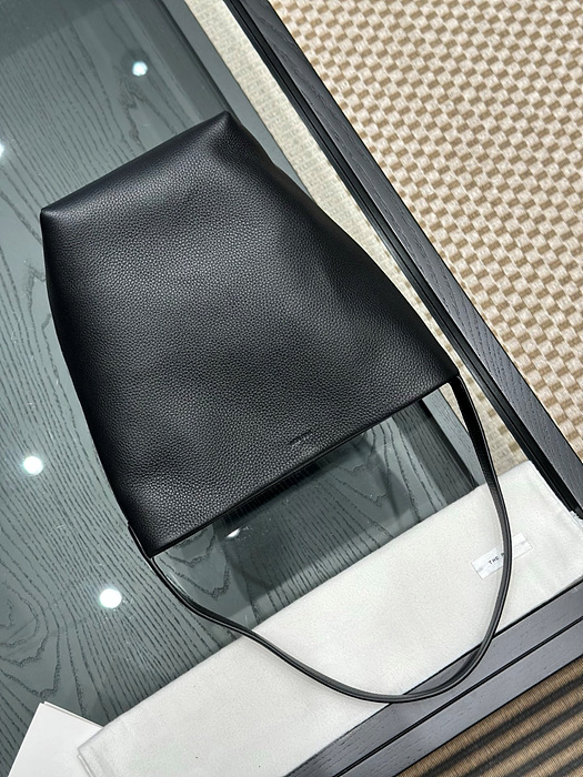 1246eb5abb7c588a03f9c3396bf63f79_1764826875_0877.jpg 1246eb5abb7c588a03f9c3396bf63f79_1764826875_0877.jpg