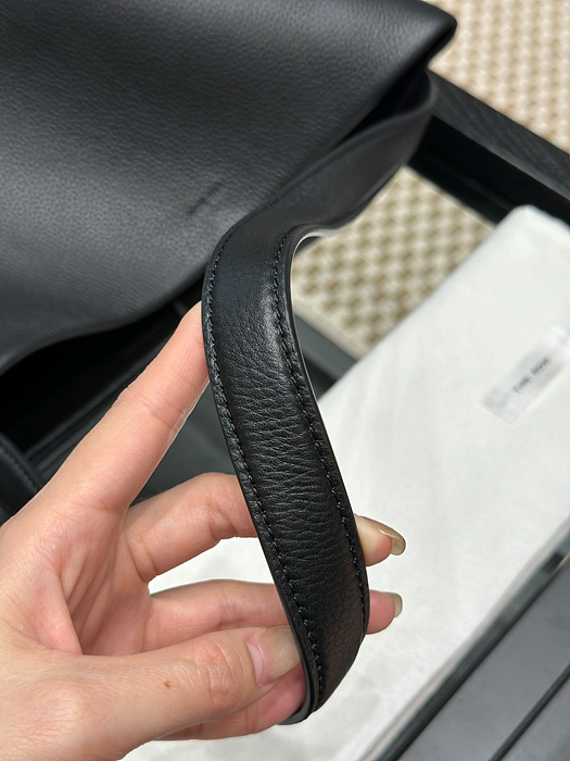 1246eb5abb7c588a03f9c3396bf63f79_1764826875_8321.jpg 1246eb5abb7c588a03f9c3396bf63f79_1764826875_8321.jpg