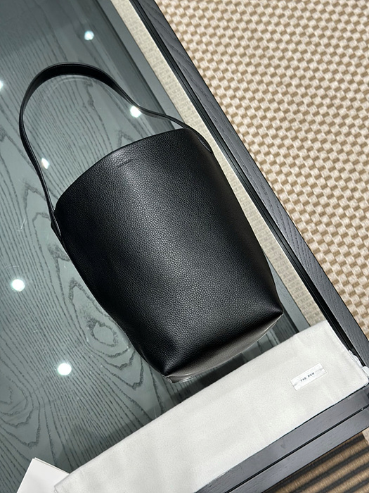 1246eb5abb7c588a03f9c3396bf63f79_1764826876_3472.jpg 1246eb5abb7c588a03f9c3396bf63f79_1764826876_3472.jpg