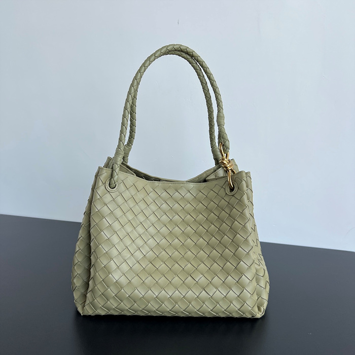 2579b8af975badddee252d765817e426_1766199309_9735.jpg 2579b8af975badddee252d765817e426_1766199309_9735.jpg