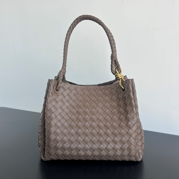 2579b8af975badddee252d765817e426_1766199365_7507.jpg 2579b8af975badddee252d765817e426_1766199365_7507.jpg