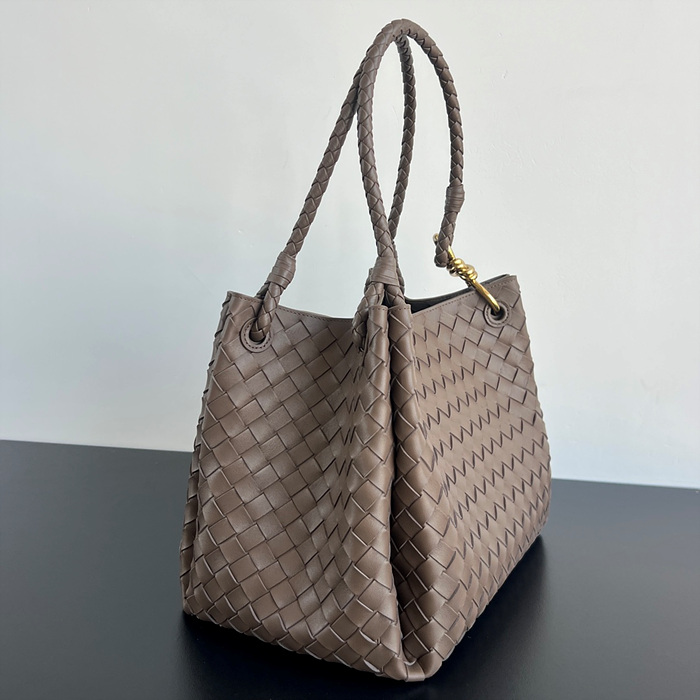 2579b8af975badddee252d765817e426_1766199365_8904.jpg 2579b8af975badddee252d765817e426_1766199365_8904.jpg