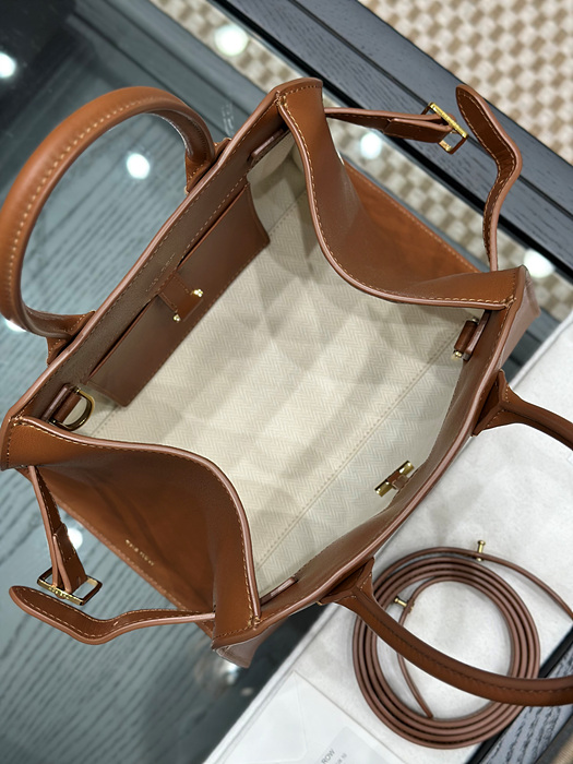 29de411b93b966718f8609610217682d_1764902380_4318.jpg 29de411b93b966718f8609610217682d_1764902380_4318.jpg