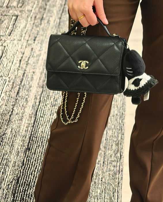 2c1fb39749893785e3efb3e3b5bb427e_1764539169_6905.jpg 2c1fb39749893785e3efb3e3b5bb427e_1764539169_6905.jpg