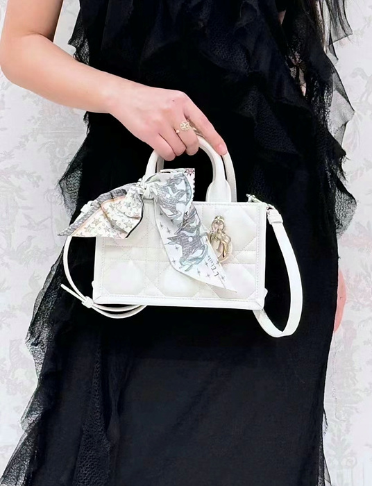 388219b8998a45935840d426dd52f60d_1764789295_3593.jpg 388219b8998a45935840d426dd52f60d_1764789295_3593.jpg