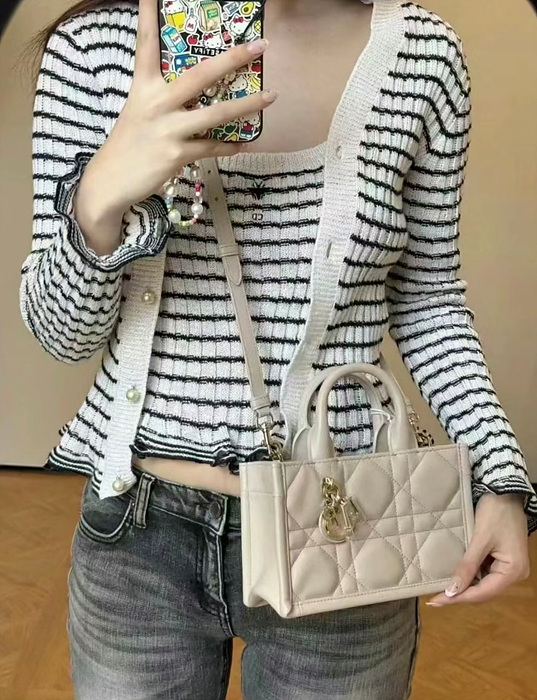 388219b8998a45935840d426dd52f60d_1764789357_0047.jpg 388219b8998a45935840d426dd52f60d_1764789357_0047.jpg