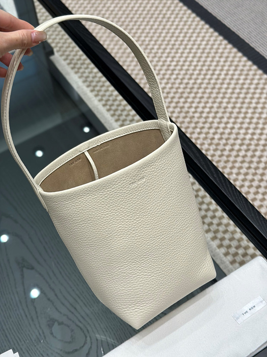 4b079d8dff944ad2d18f40595a1abbe5_1764825809_4471.jpg 4b079d8dff944ad2d18f40595a1abbe5_1764825809_4471.jpg