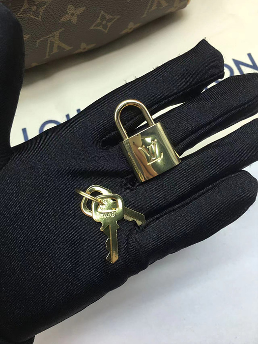 792af6e5bc228694f2c6f1e6a0f63a25_1764624992_4869.jpg 792af6e5bc228694f2c6f1e6a0f63a25_1764624992_4869.jpg