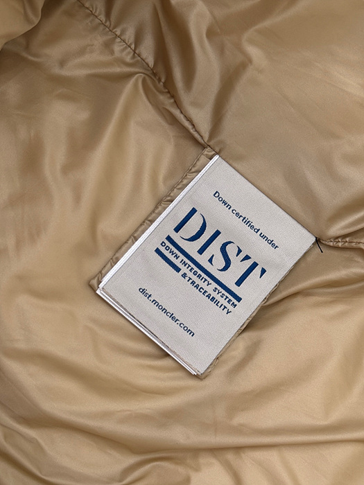 7d1961d6892f7f23a504f7063f2d5cbb_1764791715_4461.jpg 7d1961d6892f7f23a504f7063f2d5cbb_1764791715_4461.jpg