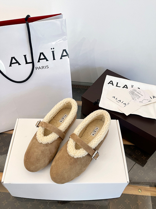 7ec72d9f546b4ae6b1b6e539fc7ec93d_1765082342_7385.jpg 7ec72d9f546b4ae6b1b6e539fc7ec93d_1765082342_7385.jpg