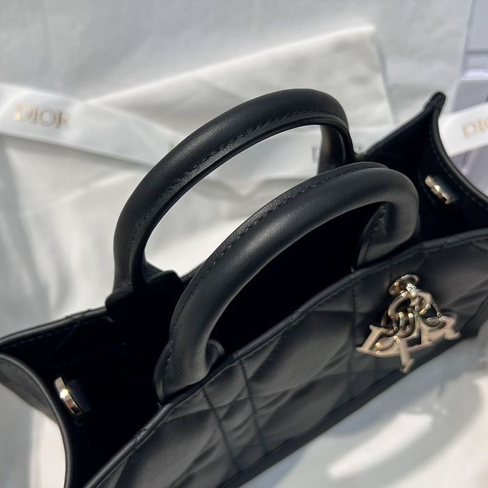 8fbaf67a8e8f4054ca53d39b59a7edc9_1764789259_6021.jpg 8fbaf67a8e8f4054ca53d39b59a7edc9_1764789259_6021.jpg