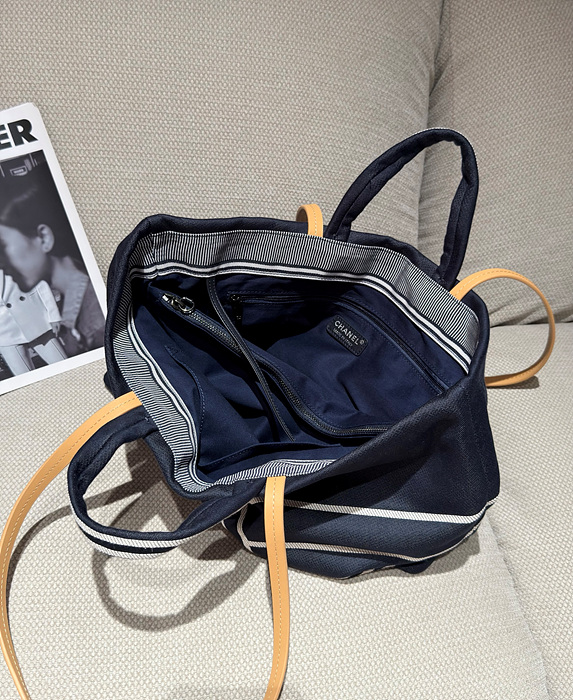 984056004b7f15b4c040a7af786b5ade_1764714311_6407.jpg 984056004b7f15b4c040a7af786b5ade_1764714311_6407.jpg