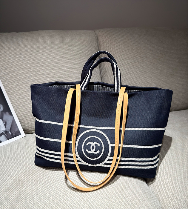 984056004b7f15b4c040a7af786b5ade_1764714313_6661.jpg 984056004b7f15b4c040a7af786b5ade_1764714313_6661.jpg