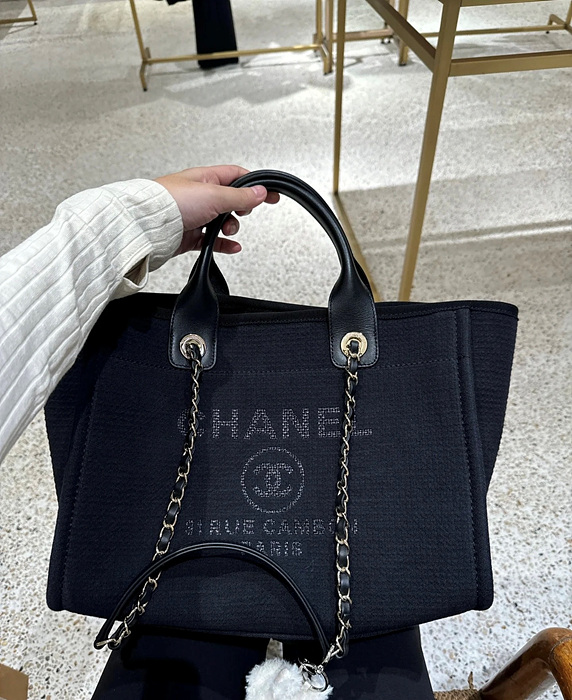 984056004b7f15b4c040a7af786b5ade_1764714968_9822.jpg 984056004b7f15b4c040a7af786b5ade_1764714968_9822.jpg