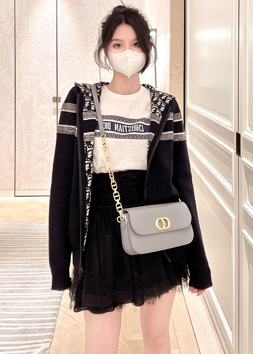 99912f2abf5824e61f0008fb57a1bce5_1765865979_8793.jpg 99912f2abf5824e61f0008fb57a1bce5_1765865979_8793.jpg