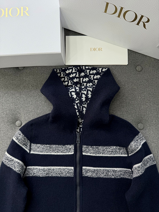 99912f2abf5824e61f0008fb57a1bce5_1765865989_0335.jpg 99912f2abf5824e61f0008fb57a1bce5_1765865989_0335.jpg