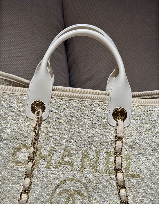 b79384659ba98af33978116b6c5df52c_1764714729_004.jpg b79384659ba98af33978116b6c5df52c_1764714729_004.jpg