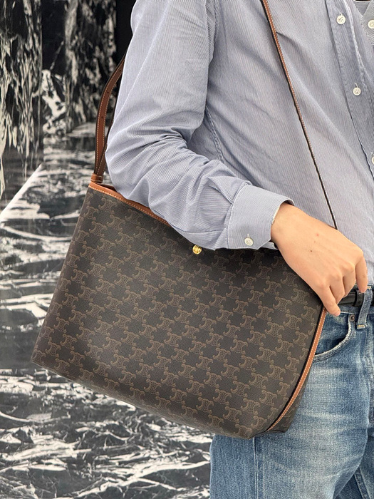 bffe26fd7ecdb485f22f744a366944f6_1764715444_5625.jpg bffe26fd7ecdb485f22f744a366944f6_1764715444_5625.jpg