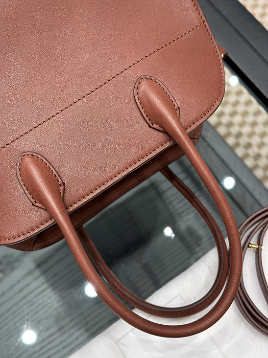 caee2d62721dcbe69cea9c2865293adf_1764902241_6842.jpg caee2d62721dcbe69cea9c2865293adf_1764902241_6842.jpg