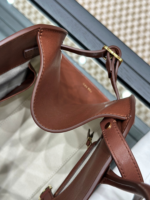 cf496f1a2776ad265cc31fe5be54eaf2_1764902545_96.jpg cf496f1a2776ad265cc31fe5be54eaf2_1764902545_96.jpg