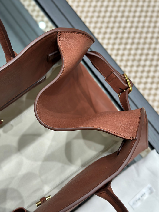 d2942b6d4269c414d34f044efacbc106_1764902825_8124.jpg d2942b6d4269c414d34f044efacbc106_1764902825_8124.jpg