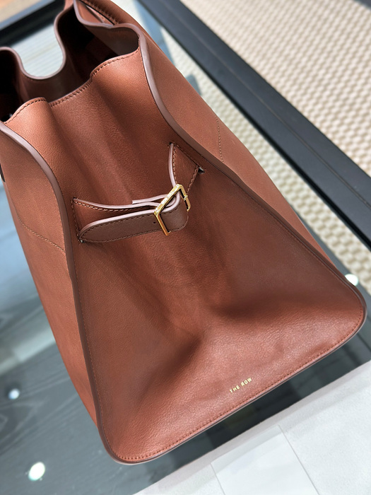 d2942b6d4269c414d34f044efacbc106_1764902826_0188.jpg d2942b6d4269c414d34f044efacbc106_1764902826_0188.jpg