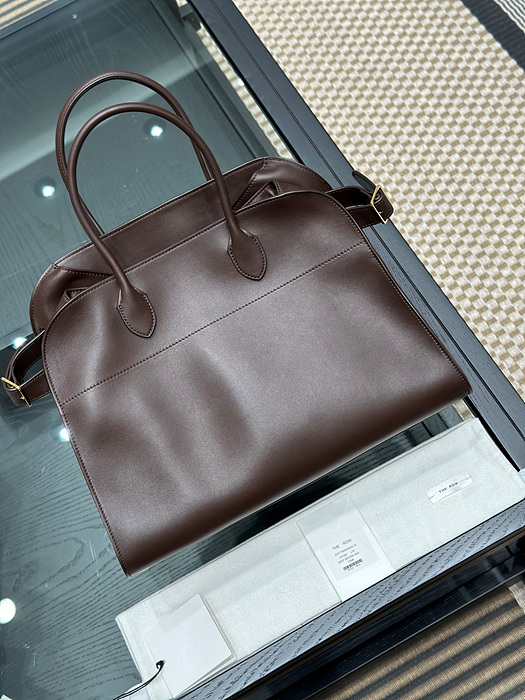 d2942b6d4269c414d34f044efacbc106_1764902878_5191.jpg d2942b6d4269c414d34f044efacbc106_1764902878_5191.jpg