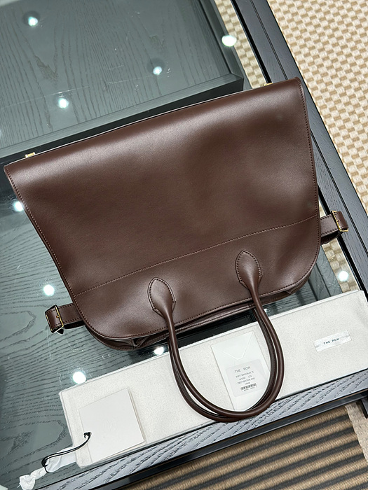 d2942b6d4269c414d34f044efacbc106_1764902878_7407.jpg d2942b6d4269c414d34f044efacbc106_1764902878_7407.jpg