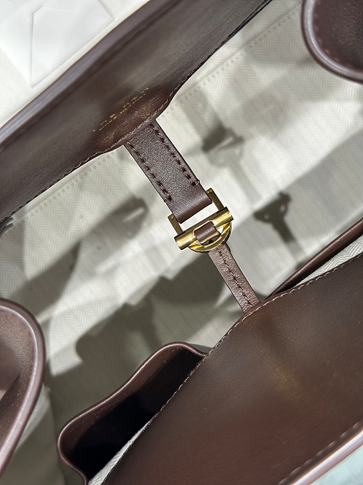 d2942b6d4269c414d34f044efacbc106_1764902879_976.jpg d2942b6d4269c414d34f044efacbc106_1764902879_976.jpg